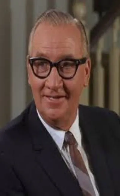 Edward Andrews