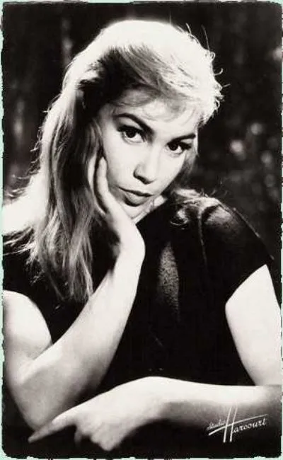 Estella Blain